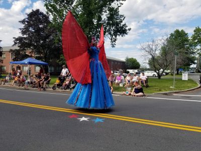 Massachusetts Stilt Walker Stilt Walking Hire Book Performer Party Entertainment Event Entertainer Costume RI CT NH 4th Fourth of July Parade Massachusetts Stilt Walker Stilt Walking Hire Book Performer Party Entertainment Event Entertainer Costume RI CT NH 4th Fourth of July Parade
