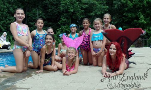 Real Mermaids for Events and Parties - Swimming Mermaids